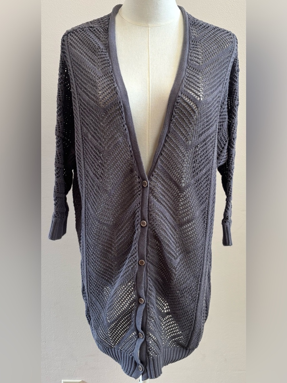 Torrid Open Knit Cardigan Size 2 Gray Button Front Plus Crochet Sweater